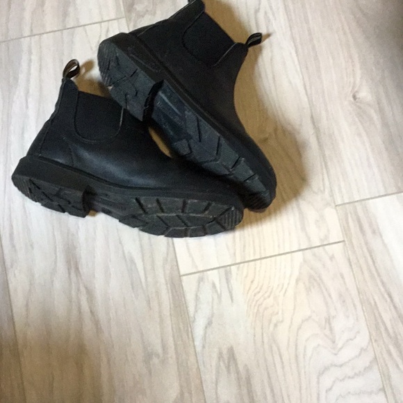 Blundstones Boot - Picture 2 of 5